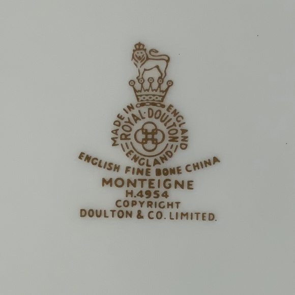 Vintage SET OF 3 Royal Doulton Monteigne 10 Inch Dinner Plates - EXCEPTIONAL! - Picture 4 of 5